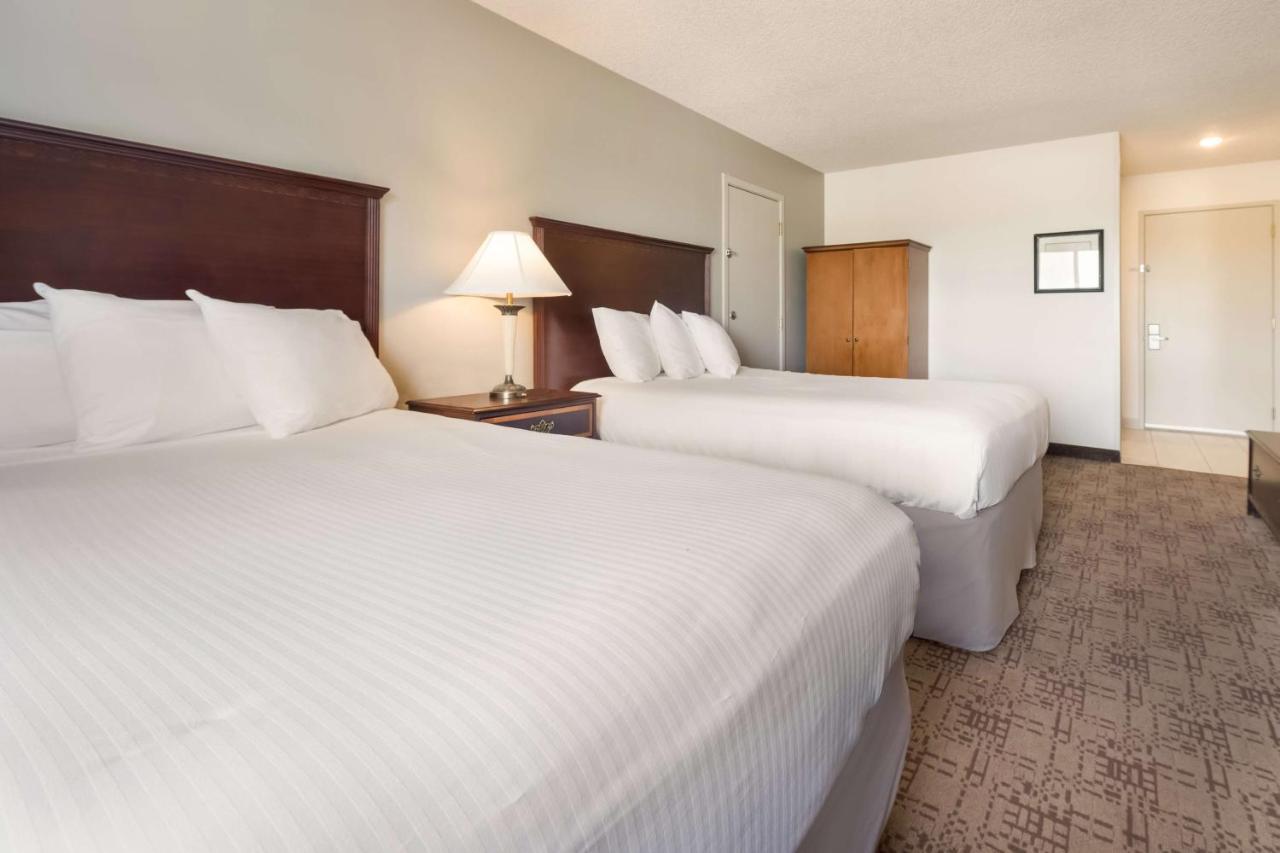 Surestay Hotel By Best Western Thomson Экстерьер фото