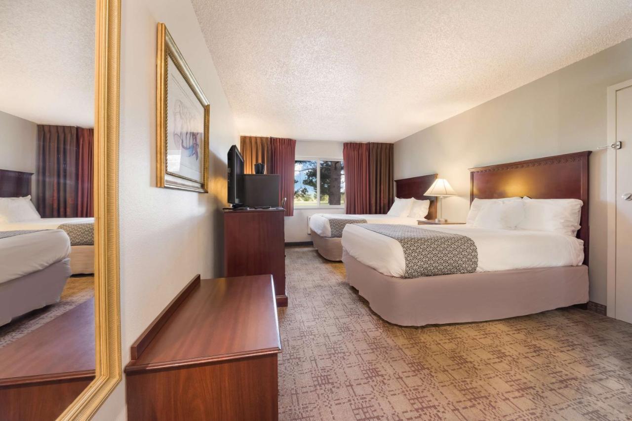 Surestay Hotel By Best Western Thomson Экстерьер фото