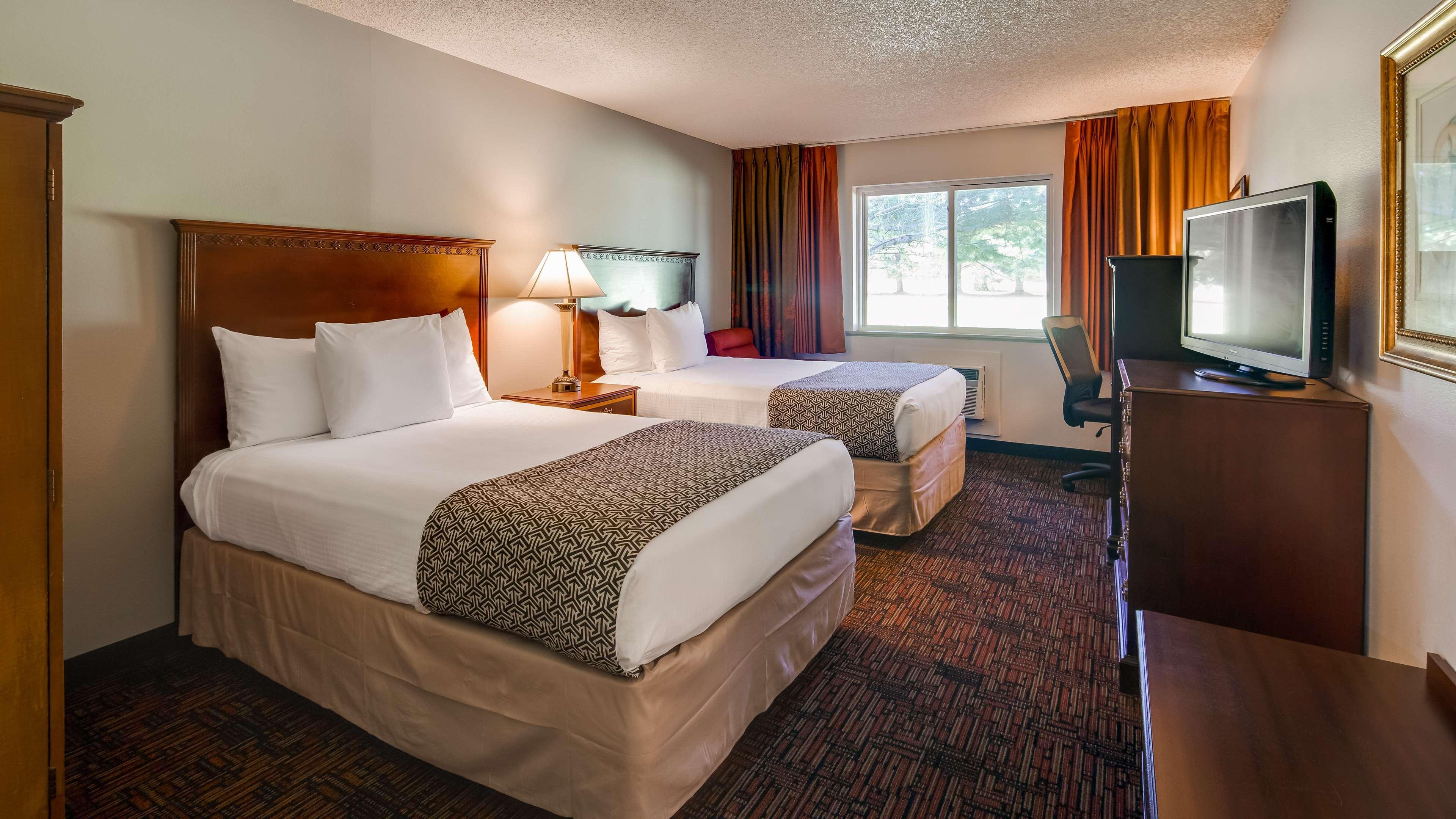 Surestay Hotel By Best Western Thomson Экстерьер фото
